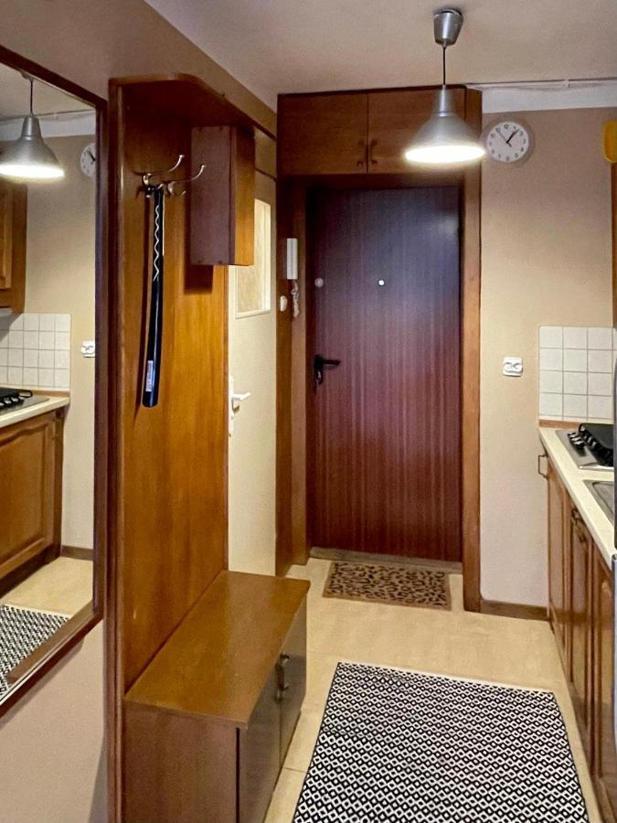 Super Apartament Palace 2X Metro Fast Wifi 500 Mbs Netflix Appletv Smarttv Panorama Miasta Warsaw Exterior photo